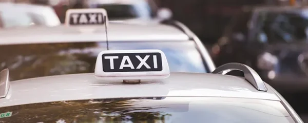 Comment trouver et réserver des taxis abordables lors de vos déplacements ?